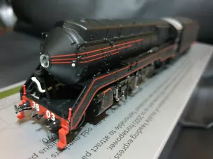 Australian Railway Models 3803 NSWGR Streamlined 38 class in black NEW release - Bild 1 von 12