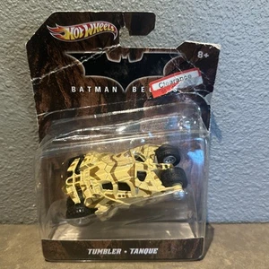 Mattel Hot Wheels 2011 Batman Begins Tumbler Tanque - Picture 1 of 2