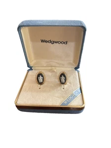 VTG Wedgwood Green Jasperware Van Dell 12K Gold Filled Earrings Greek Scene - Picture 1 of 11