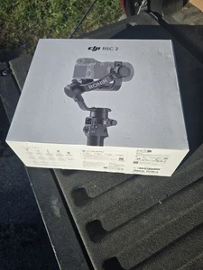 DJI RSC 2 - Estabilizador cardán de 3 ejes para cámara DSLR y sin espejo en caja - Imagen 1 de 10