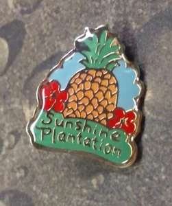 Pin insignia Sunshine Plantation Queensland Australia - Imagen 1 de 3