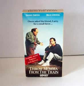 Throw Momma From The Train VHS Billy Crystal Danny DeVito Comedy MGM 1987 PG-13 - Picture 1 of 4