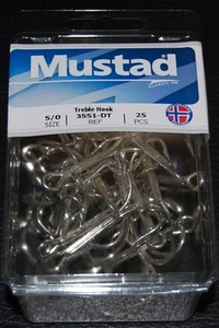 25 Stück Mustad 3551-DT Größe 5/0 Duratin Salzwasser Drillinge 3551DT-50 - Bild 1 von 2