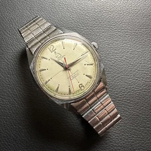 VINTAGE UNICORN AMPHIBIAN 17 JEWELS WIND STAINLEES STEEL GENTS WATCH WORKING - Picture 1 of 12