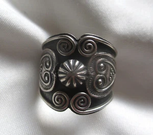 Famous Artist SUNSHINE REEVES Sterling Silver Ring 11.25g Size 6 * Signed - Picture 1 of 9