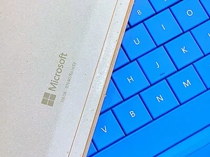 2017 Surface 3 ™x7-Z8700 CPU ®128GB•SSD •4GB•Win10•Wi-Fi##1021 - Picture 1 of 7