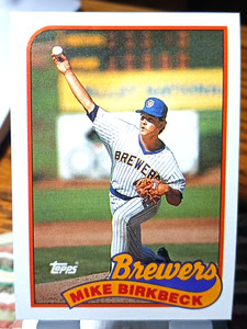 1989 Topps Baseball Card of Mike Birkbeck #491 (NM) Free Returns