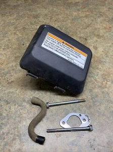 17220-ZM0-030, 17231-Z0L-050 HONDA GCV160 AIR FILTER ASSEMBLY WITH Hardware - Picture 1 of 8