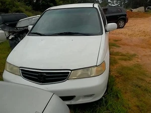 Passenger Right Front Spindle/Knuckle Fits 99-04 Honda Odyssey OEM - Picture 1 of 10