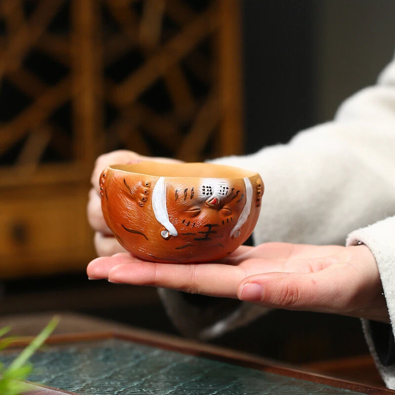 Taza de té hecha a mano diseño de tigre real Yixing Zisha taza maestra de arcilla con mango nueva Foto 1 de 4