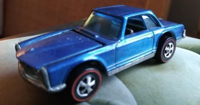 Hot Wheels Redline Classic Mercedes Benz 280 SL azul Foto 1 de 4