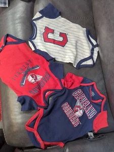 3 Pack Cleveland Guardians 3-6 Months Baseball One Piece bodysuits Unisex Game - Picture 1 of 7