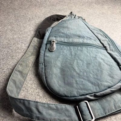 AMERIBAG USA -COMPAÑÍA DE BOLSA TRASERA SALUDABLE  Foto 1 de 4