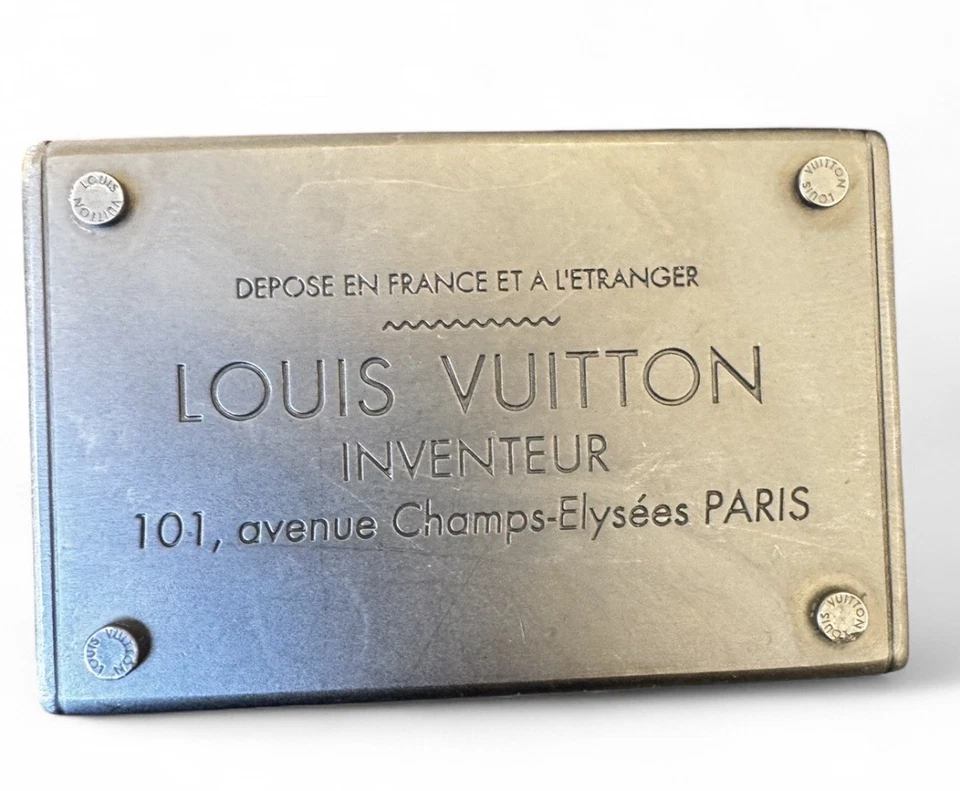 Cinturón Louis Vuitton gris/negro para hombre talla 34-36 M0285T hebilla de cinturón plateada Foto 1 de 4