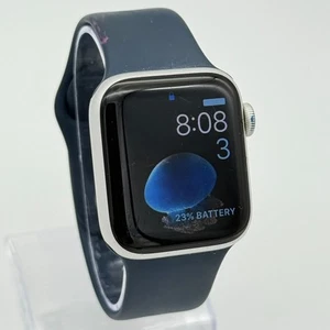 Apple Watch Series SE - 2ND Gen - 40mm - A2727 Silver Aluminum - For Parts ONLY - Picture 1 of 7
