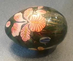 Dekoratives Ei skurrile Blumen Vintage bemalt 3" hoch Home Art Display künstlerisch - Bild 1 von 6