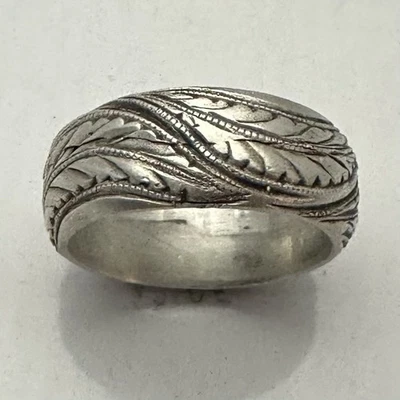 MJG 纯银 4 LEAF 婚礼戒指。 ENGRAVED .GUITAR 球员。  尺寸 10 — 第 1/4 张图片