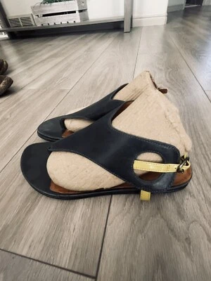 Women’s Gentle Souls OPAL  Black Sandals Size 8 - Image 1 of 4