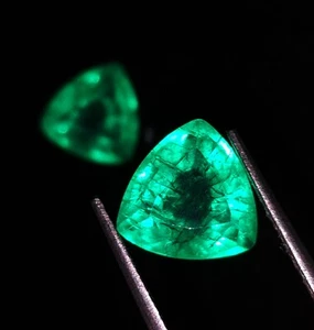 3-5 Ct Natural Colombian Emerald Pair Loose Gemstone CERTIFIED Trillion AE2 - Picture 1 of 9