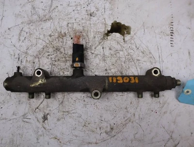 Rampe injection occasion CHRYSLER VOYAGER IV Phase 1 - 2.5 CRD 140ch - - Imagen 1 de 4