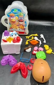 Plasyskool Mr Mrs Potato Head silly suitcase 1998 COMPLETE with 26 pieces! - Picture 1 of 7