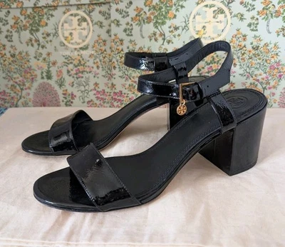 Sandalias Tory Burch Laurel 65 mm con correa al tobillo talla 8 color negro charol   Foto 1 de 4