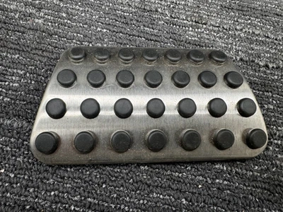 Новая оригинальная педаль ручного газового тормоза Dodge Challenger 2009-2023 годов выпуска - Изображение 1 из 2