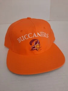 VTG TAMPA BAY BUCCANEERS Snapback Hat/Cap AJD Team NFL NWOT Green Bill Fits Most - Picture 1 of 6