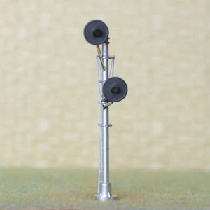 1 x HO scale 2 head searchlight lower offset Distant / Intermediate signal #OM2 - Picture 1 of 5