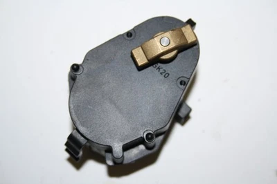Servomotor throttle BMW 528i 5er E39 88660 LHD — 第 1/3 张图片