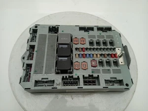 JAGUAR XF Fuse Box 2008-2015 - Picture 1 of 11