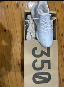 yeezy 350 v2 Mono Ice - Picture 1 of 2