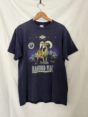 Camiseta De Colección Diamond Peak LSJ Ram Big Horn Azul Etiqueta Jerzees Grande 1998 Foto 1 de 4