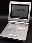 Przenośna konsola GBA Nintendo Game Boy Advance SP srebrna srebrno-szara szara