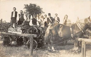 G62/ Foreign RPPC Postcard c1910 Czech Republic Czechoslovakia Parade Float - Picture 1 of 4
