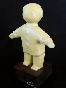 Vintage Katy Kristian Eskimo man figurine 7.75 inches  - Picture 1 of 7
