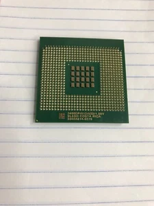 INTEL Xeon 2400DP/512/533/1.5V Cache Socket 604 CPU Process SL6GD - Picture 1 of 1
