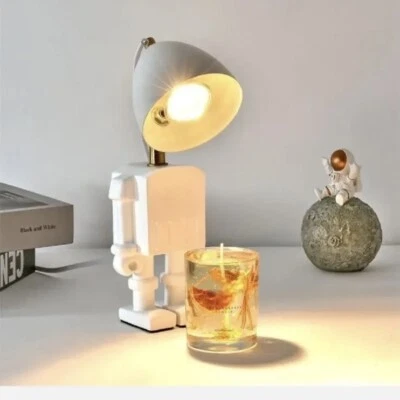 Calentador de velas de aromaterapia lámpara de cera de fusión estilo robot blanco Foto 1 de 4