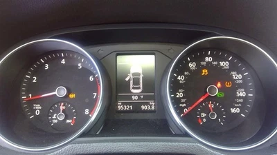 Used Speedometer Gauge fits: 2018 Volkswagen Passat cluster MPH ID 561920960D Gr Foto 1 de 4