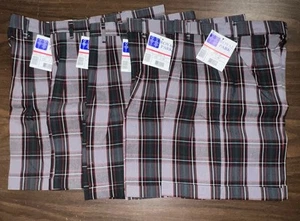 Lotto 5 paia pantaloncini pieghettati a quadri divisa scuola Royal Park (plaid 52) taglia 12 - Foto 1 di 5