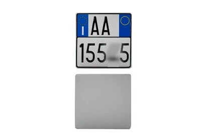 Replica Targa Moto Europea Catarifrangente in Rilievo e in Alluminio