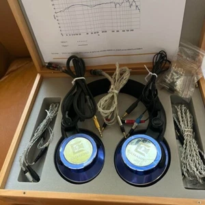 Ultrasone Tribute 7 Blue Over-Ear Headphones Limited 777pcs Worldwide Used - Picture 1 of 10