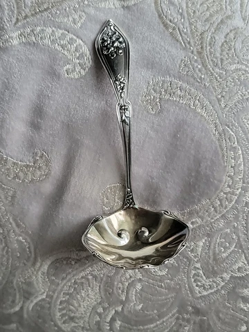 Vintage Cream Ladle Sterling Silver Ornate Grape Leaves Handle 4" Cover