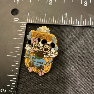 Disney Pin Lawry's Mickey & Minnie Mouse in the 97th 1984 Rose Parade Tour 16109 - Picture 1 of 7