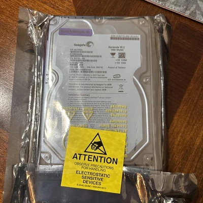 Seagate Barracuda ES 2 1TB 3.5" Hard Drive 9CA158-304. ST31000340NS  32MB Cache - Image 1 of 3