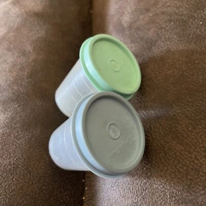 Vintage set of 2 Tupperware Midgets with Lids: 101 - Picture 1 of 3
