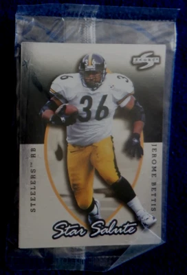 Score NFL 3 card Star Salute promo pack sealed 1998, Bettis, Freeman, Favre - Image 1 of 2