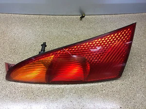 FORD FOCUS MK1 2002 - 2005 PASAJERO LUZ TRASERA LUZ N/S/R - Imagen 1 de 12