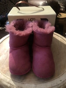 UGG Erin Classic Baby boot Pink Leather 18-24 months Large 5202 - Picture 1 of 5
