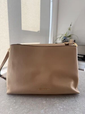 Michael Kors Sofia Portia East West Crossbody Satchel Bisque Beige Gold – Li - Image 1 of 4